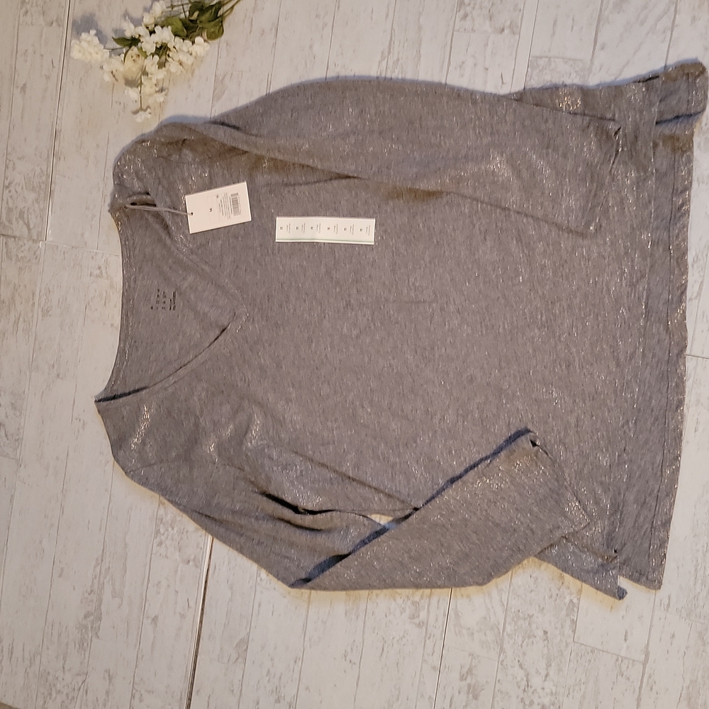Nwt a new day sparkle long sleeve v neck